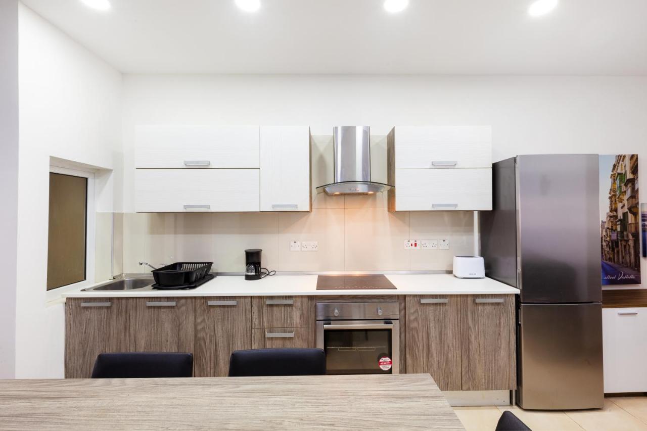 Apartment Pc3- Centrally Located Apt-close To